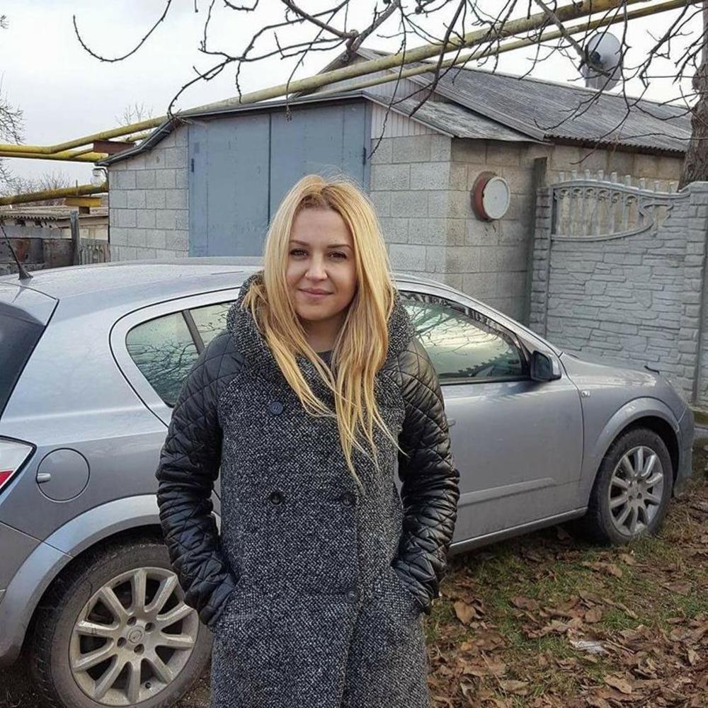 Meet your Posher, Renata